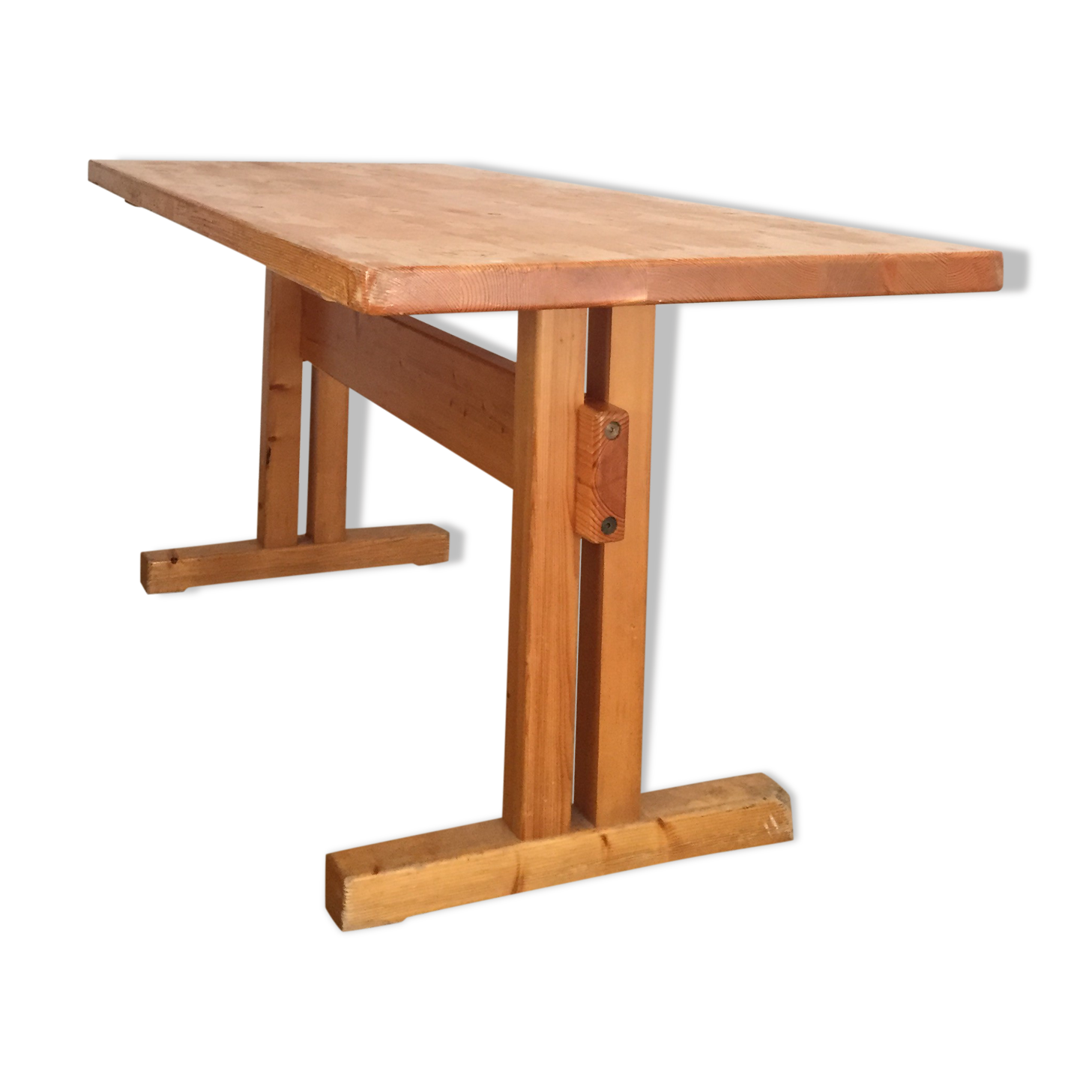 Charlotte Perriand's dining table for "Les Arcs".