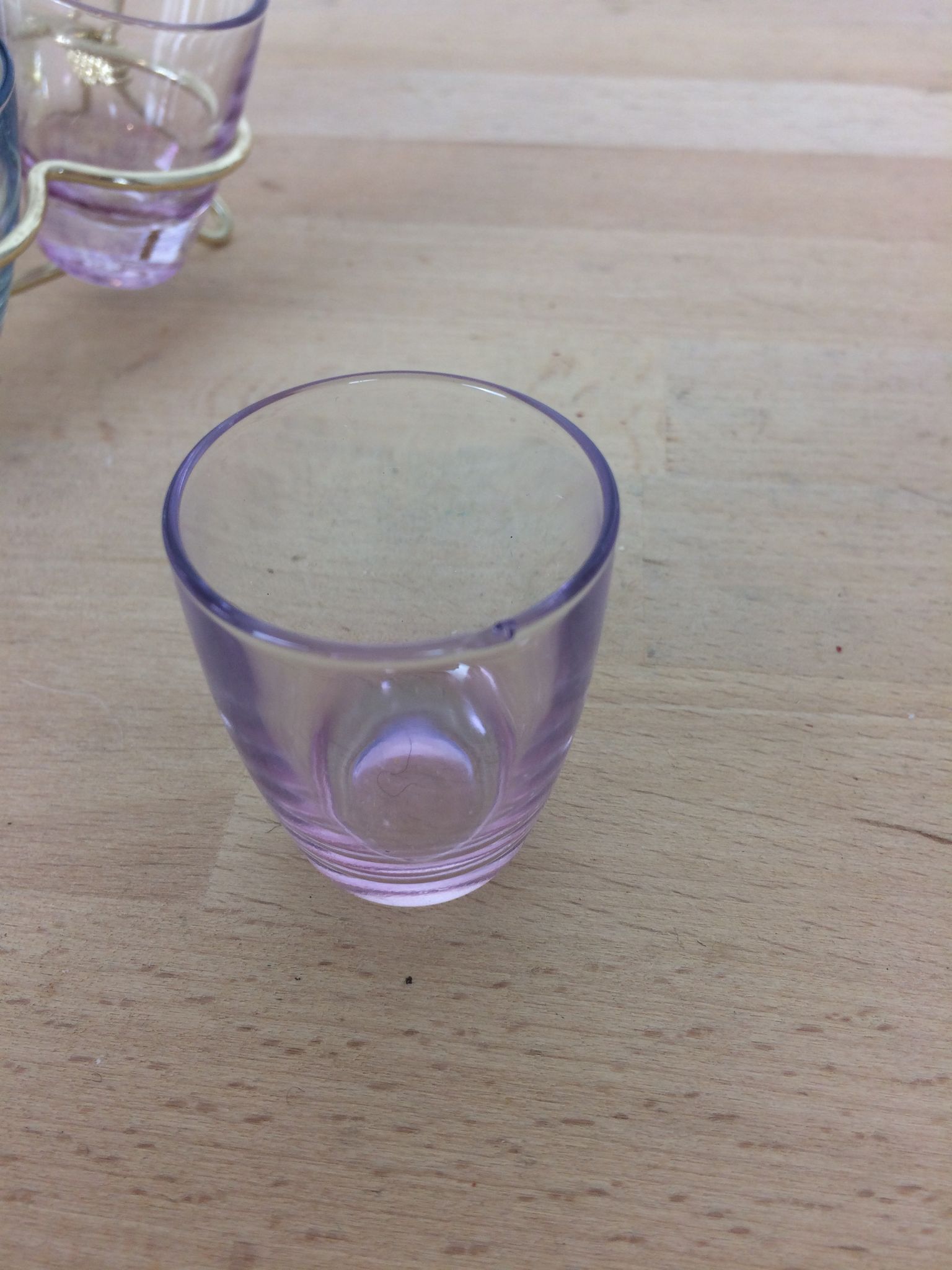 Liquor service, 6 glasses and metal structure