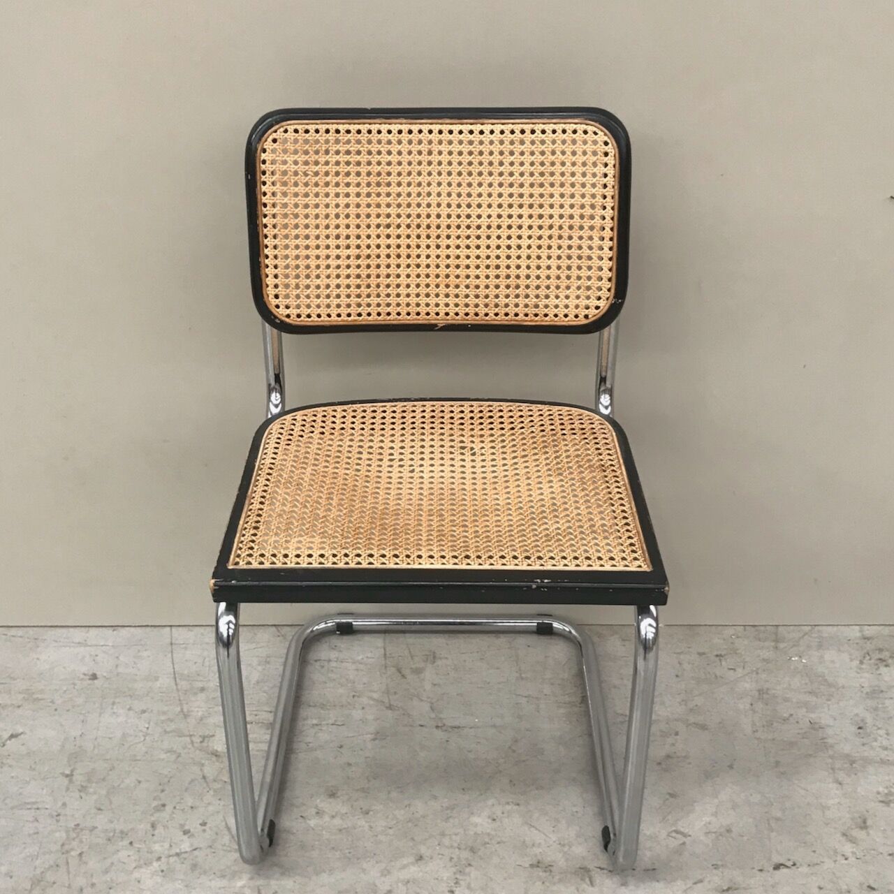 Set of 4 black Cesca Breuer chairs B32