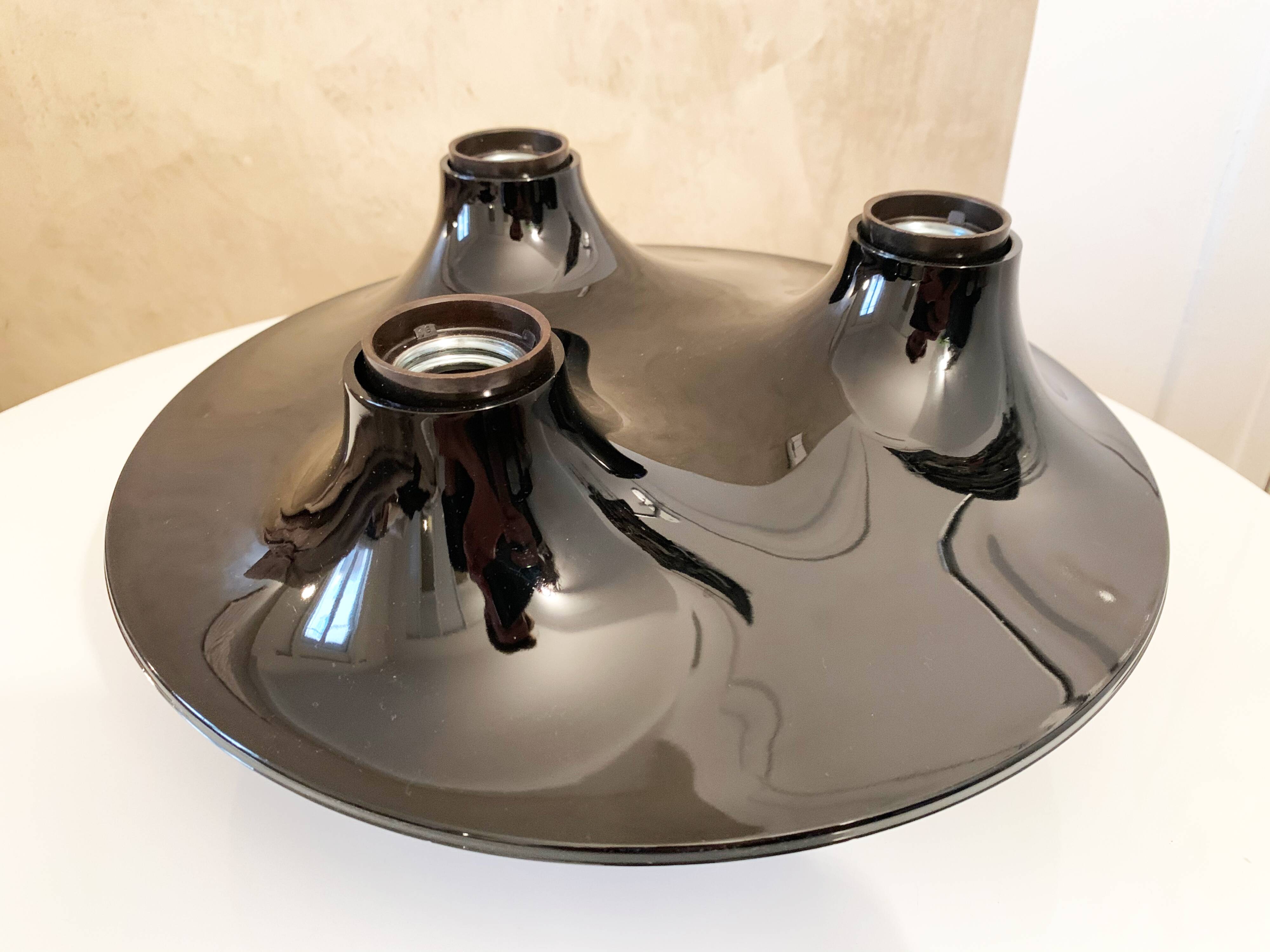 Lamp designed By Vico Magistretti, produced In Italy By Artemide, model Trieti