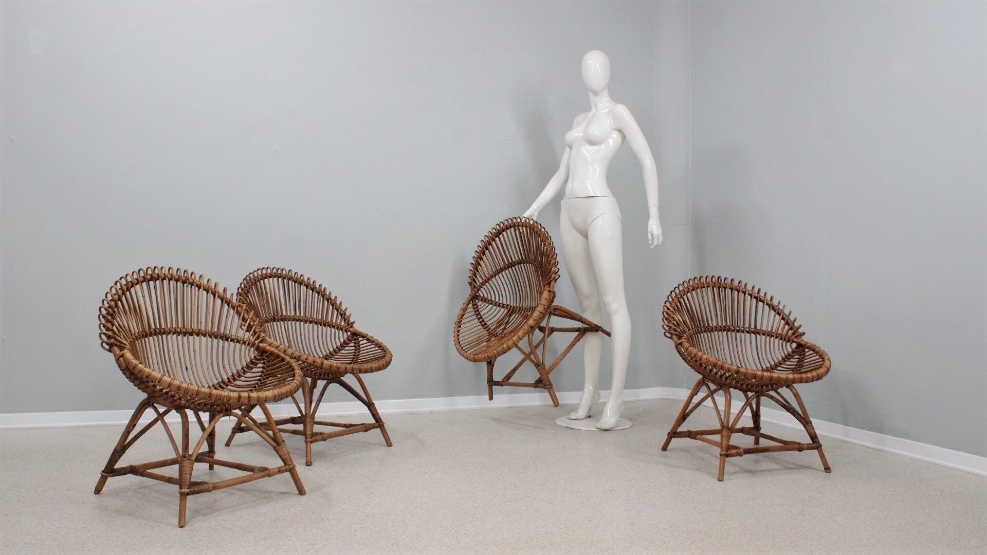 Mid century rattan shell-shaped chairs 1950s