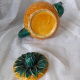Pineapple teapot