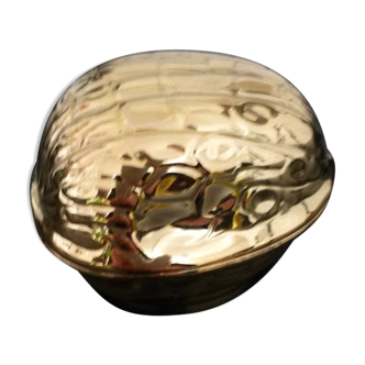Nut-shaped box
