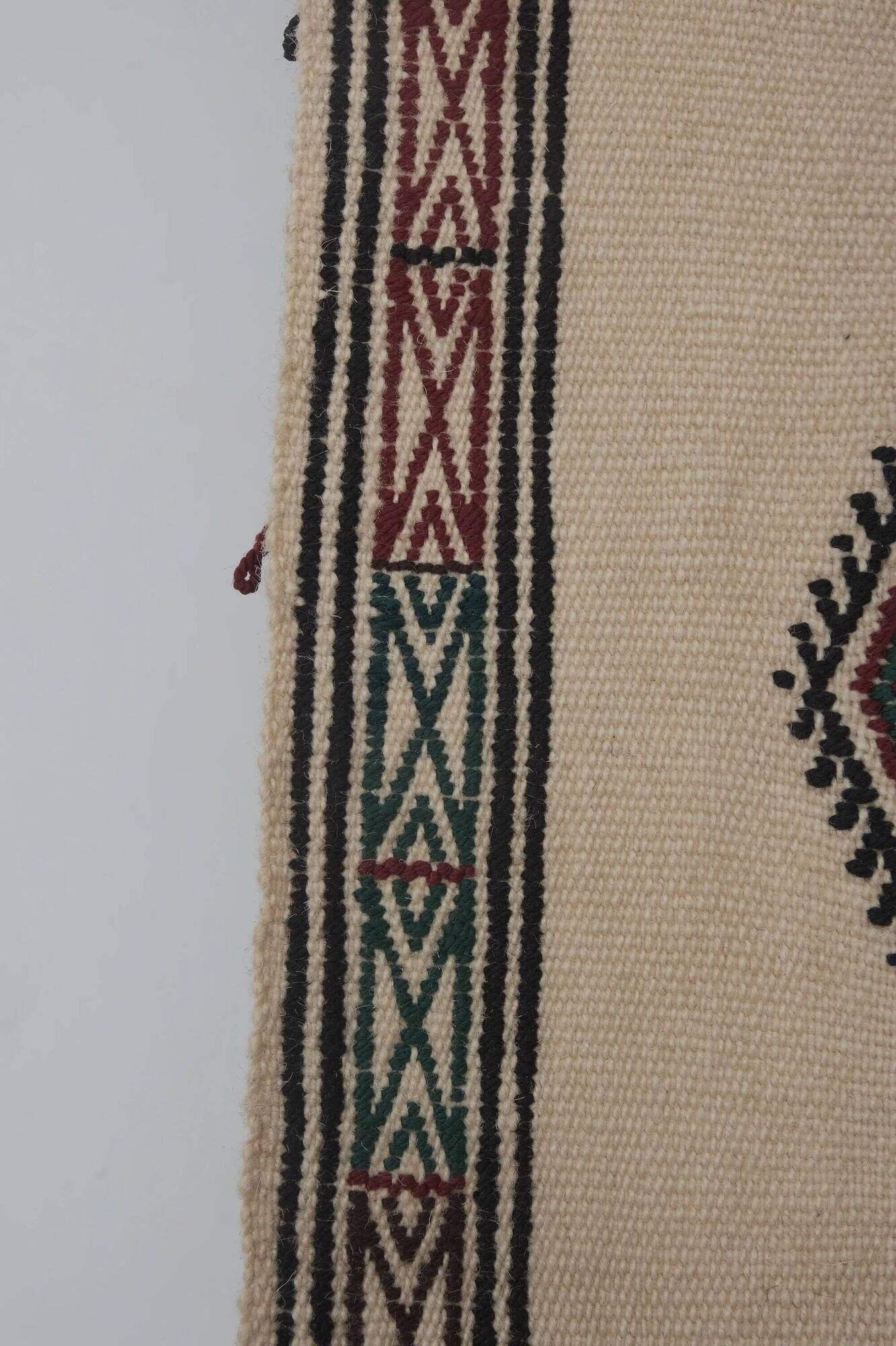 Vintage Turkish kilim, handwoven, 180x282 cm.
