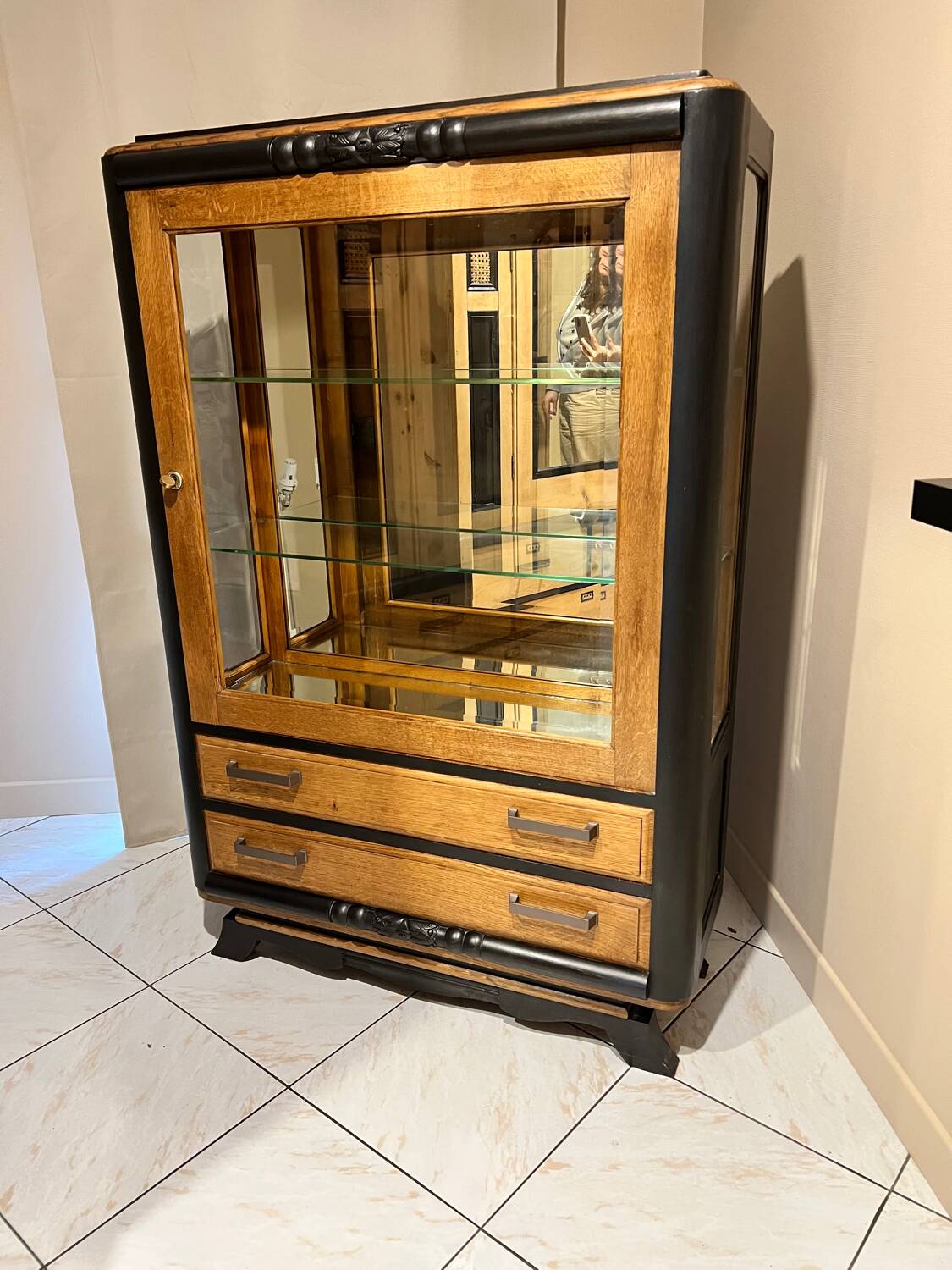 Art Deco display cabinet