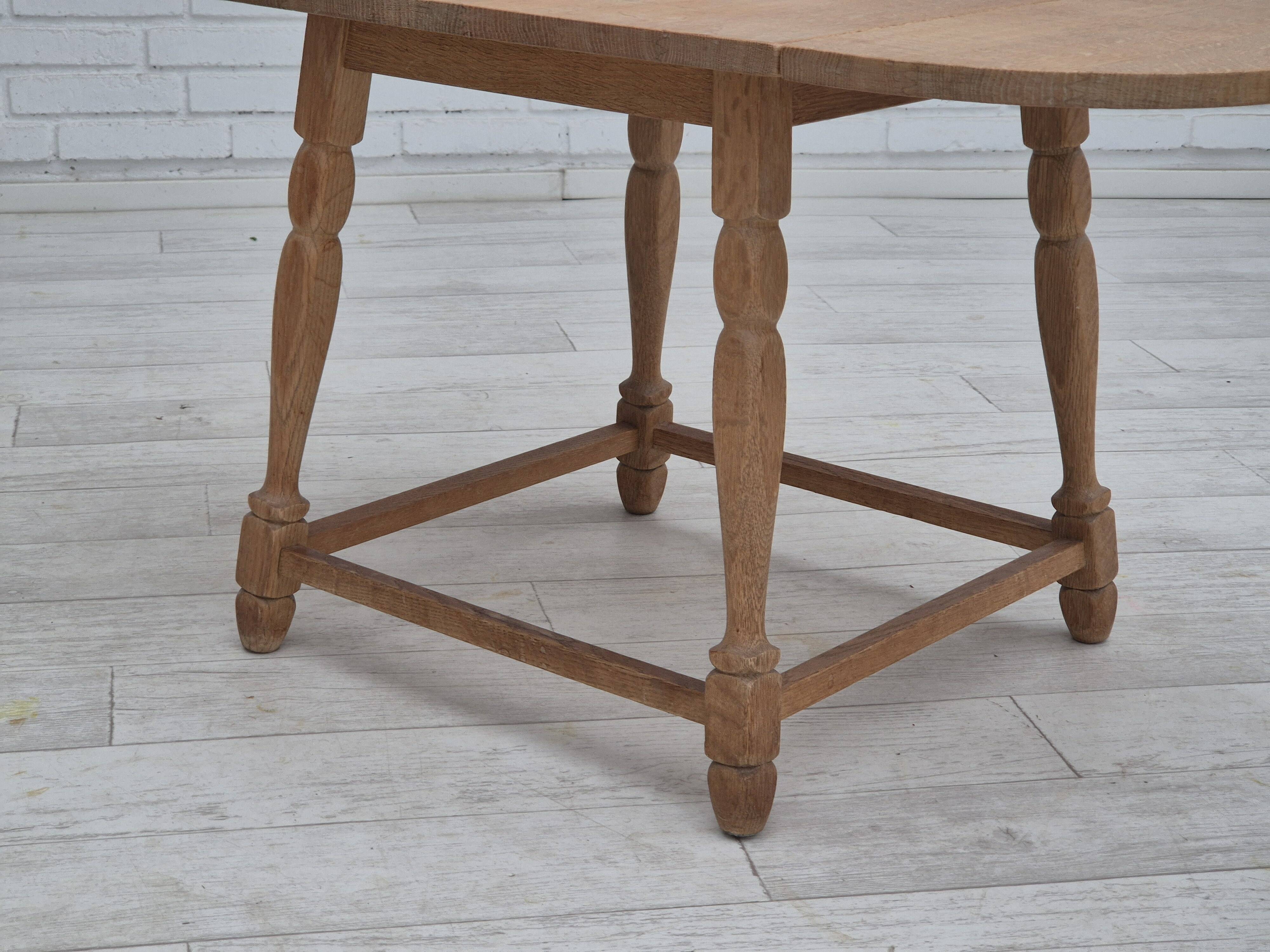 1970s, Danish foldable side table, solid oak wood, original condition.