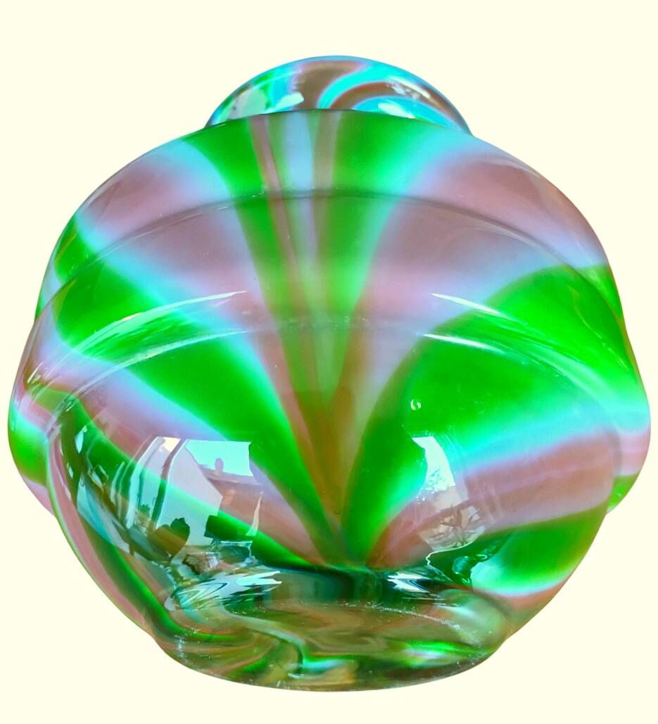 Art Nouveau ball vase opalescent glass stylized tricolor decoration Murano 1920