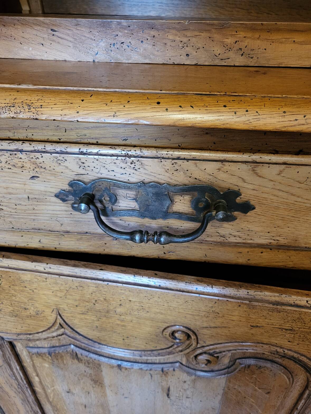 Norman buffet with 2 bodies in solid oak, manufactured by Doudard.