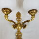 Applique en bronze doré et globe verre opaque