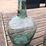 Bonbonne couleur vert d'eau