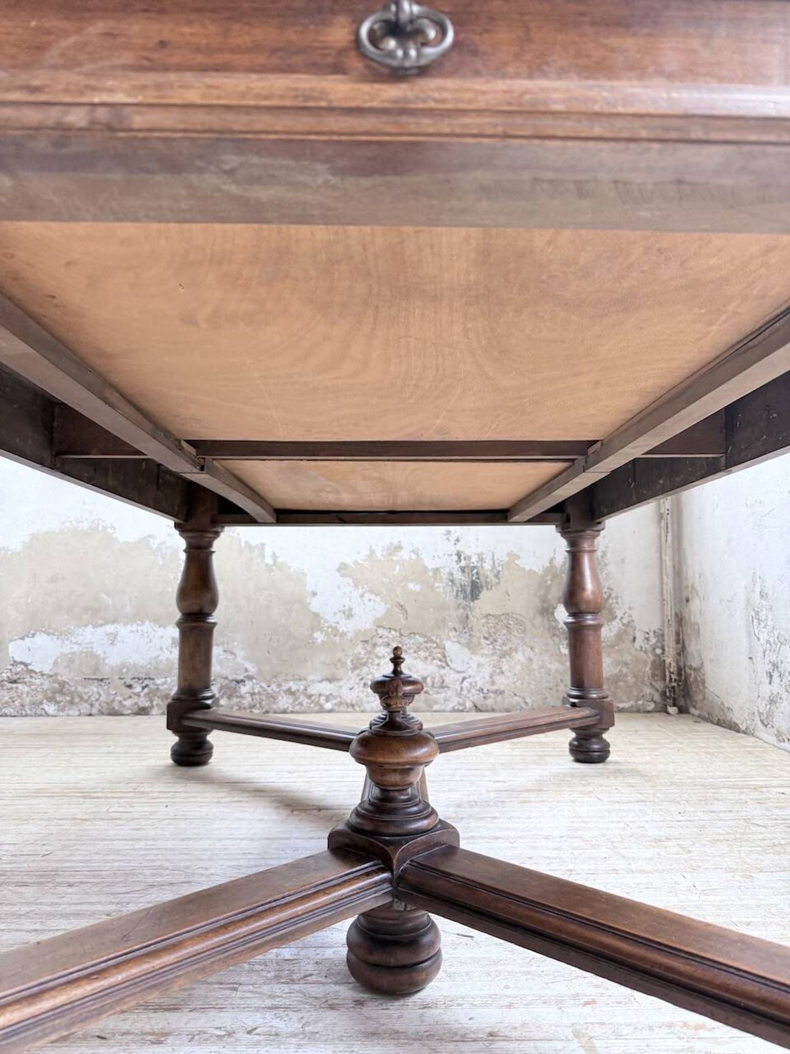 Table chêne style Louis XIV 1900