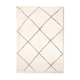 Tapis berbere beni ouarain avec losanges noirs 294 x 204 cm