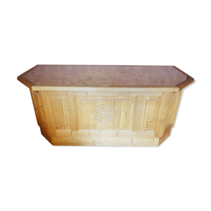bureau en résineux