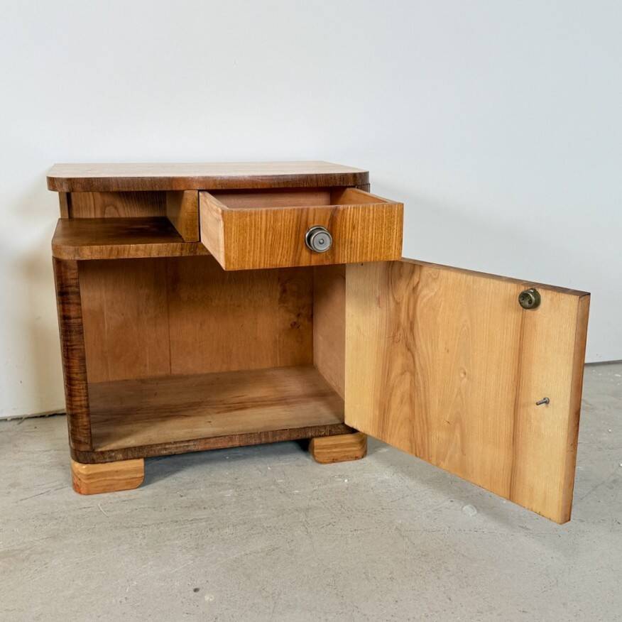 Pair of Art Deco Bedside Tables, Streamline Design, 1950s