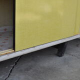 Seventies buffet in yellow formica