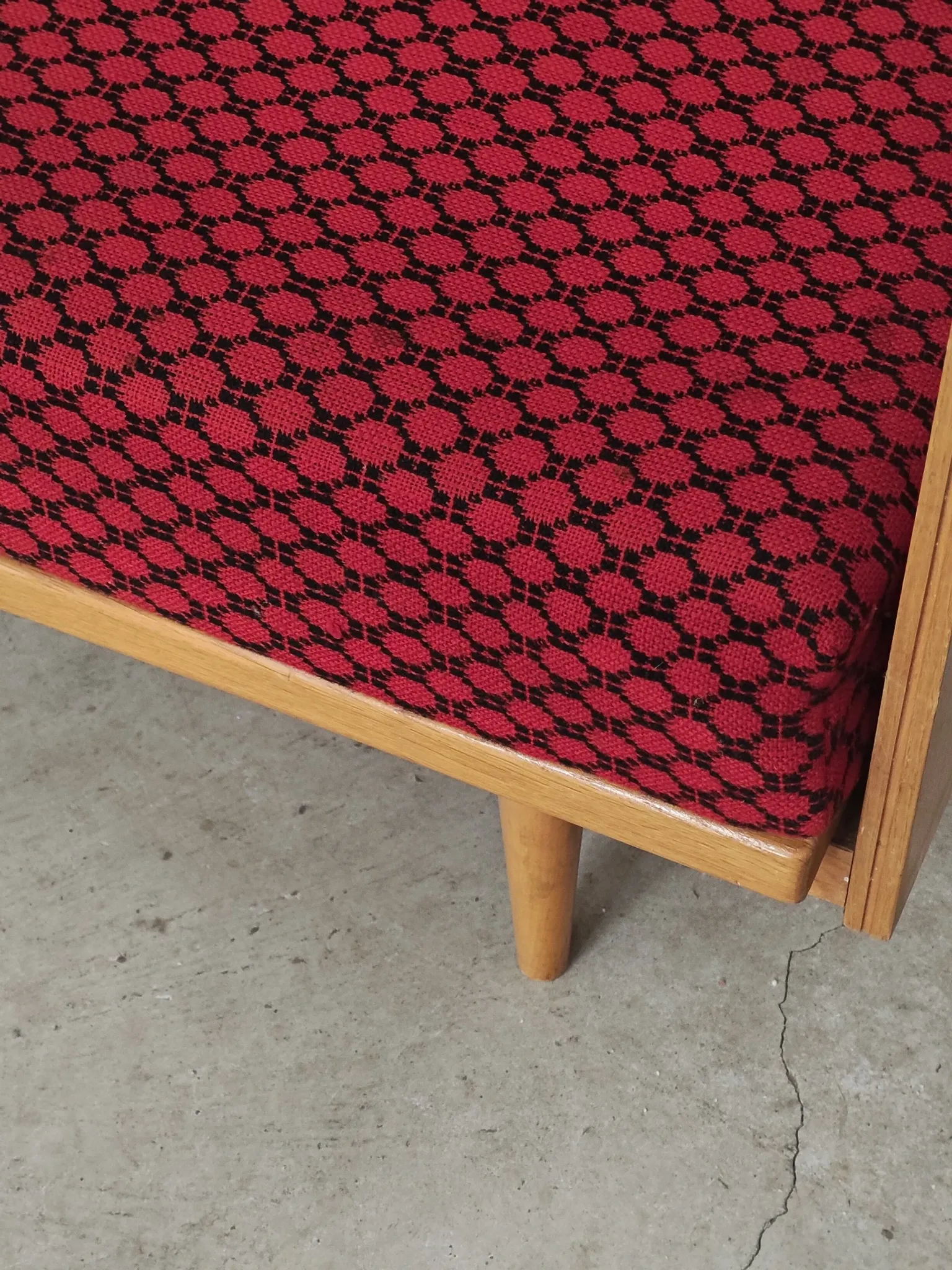 Folding bench Daybed sofa red and black fabric Libena Ex Teh