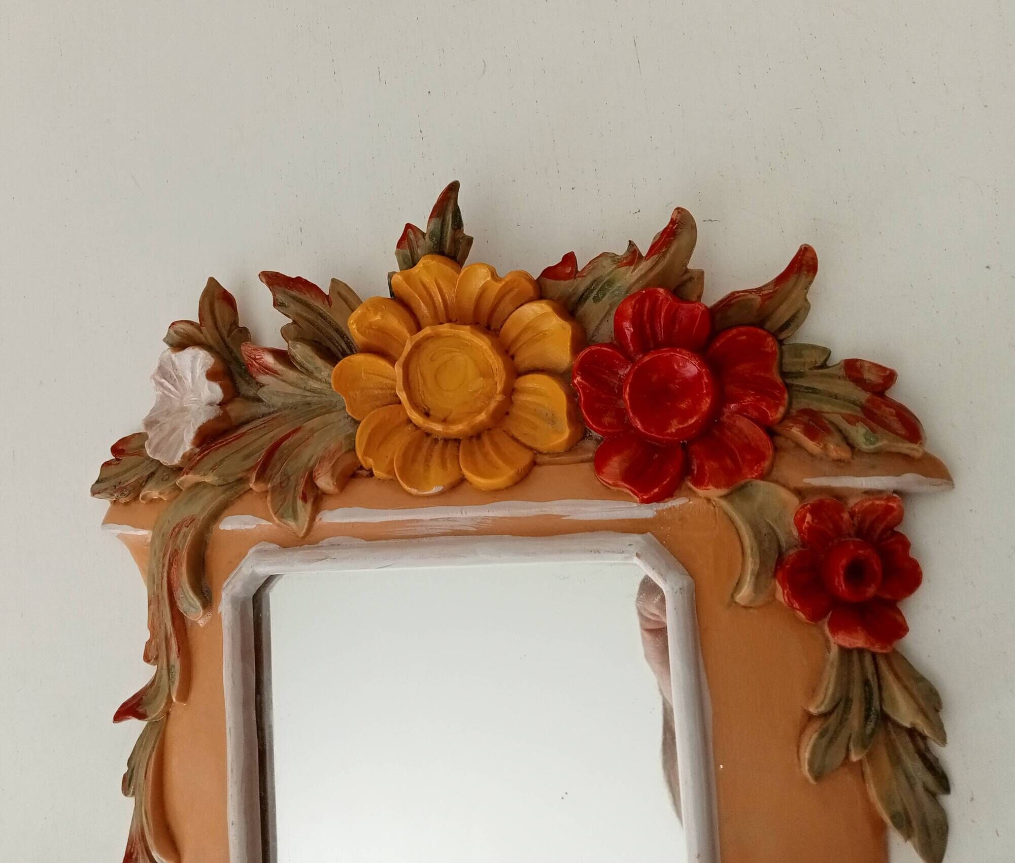 Atypical vintage Italian mirror 60s/70s 34*25