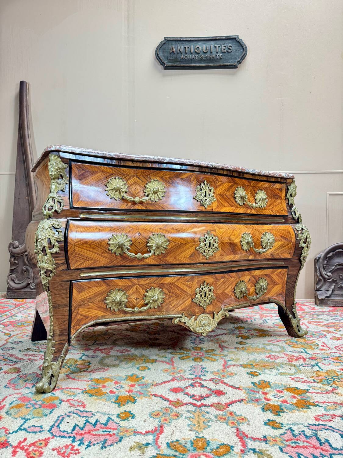 Commode tombeau En Marqueterie D’époque Régence Louis XV XVIII Eme Siècle