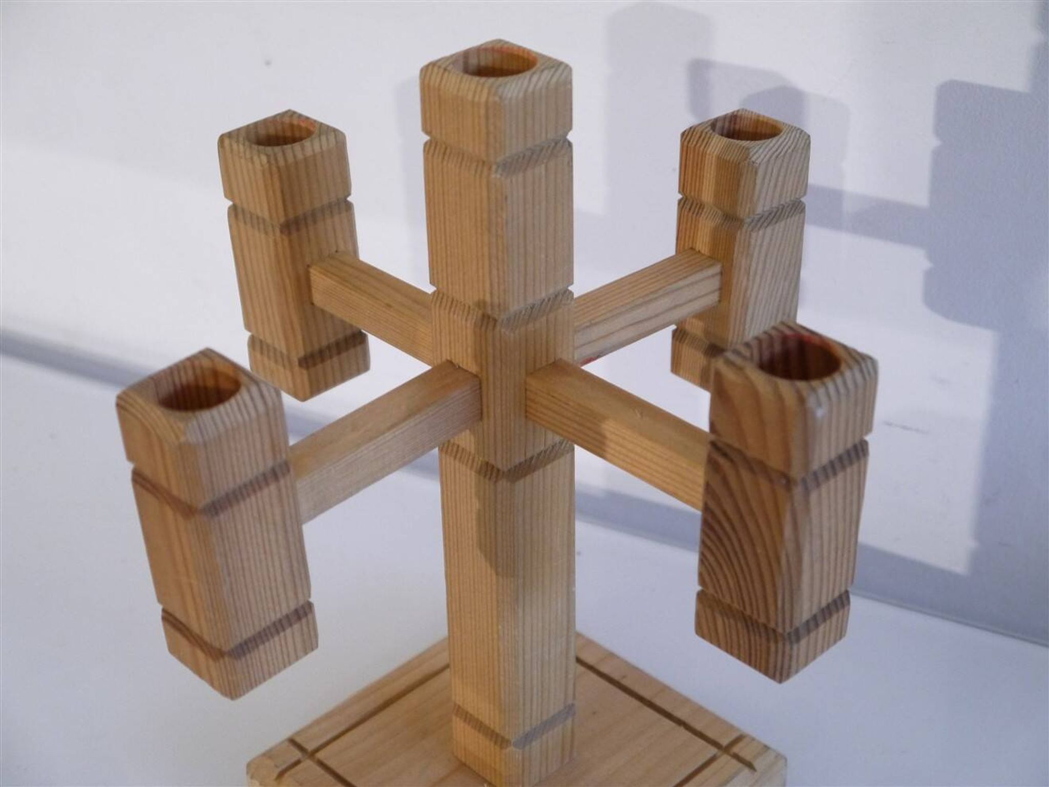 Bougeoir suedois en bois 1970