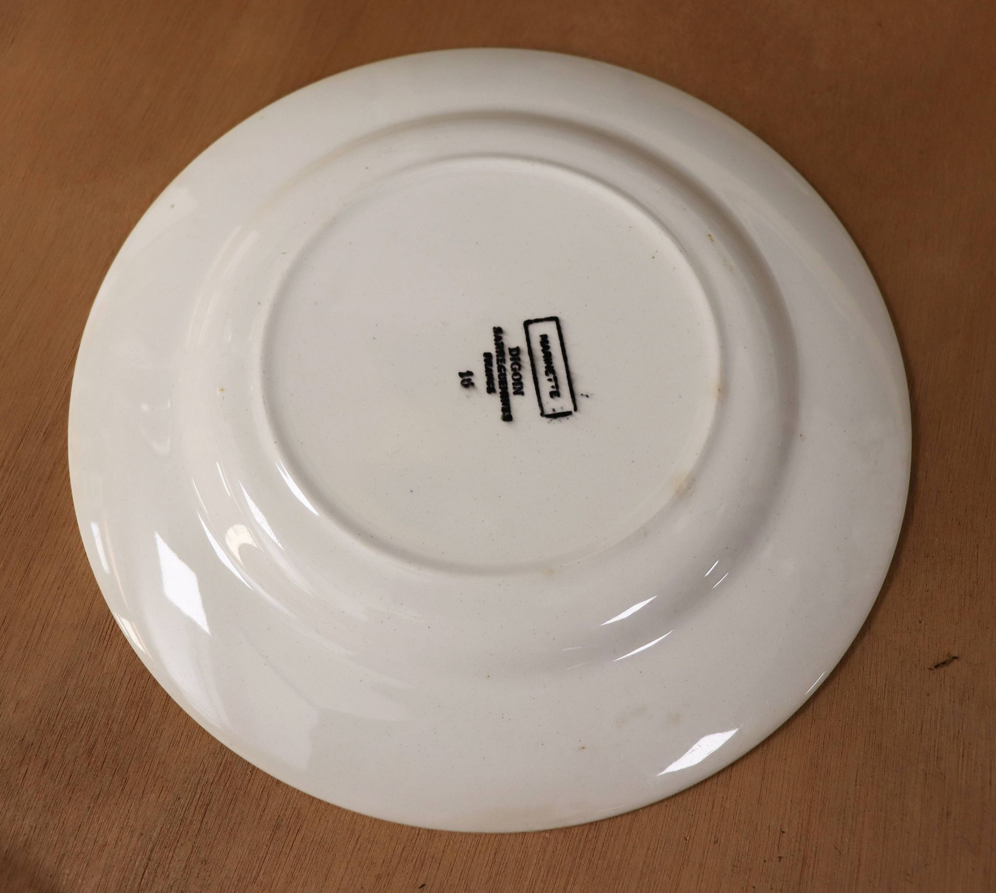 Vintage collector's plate