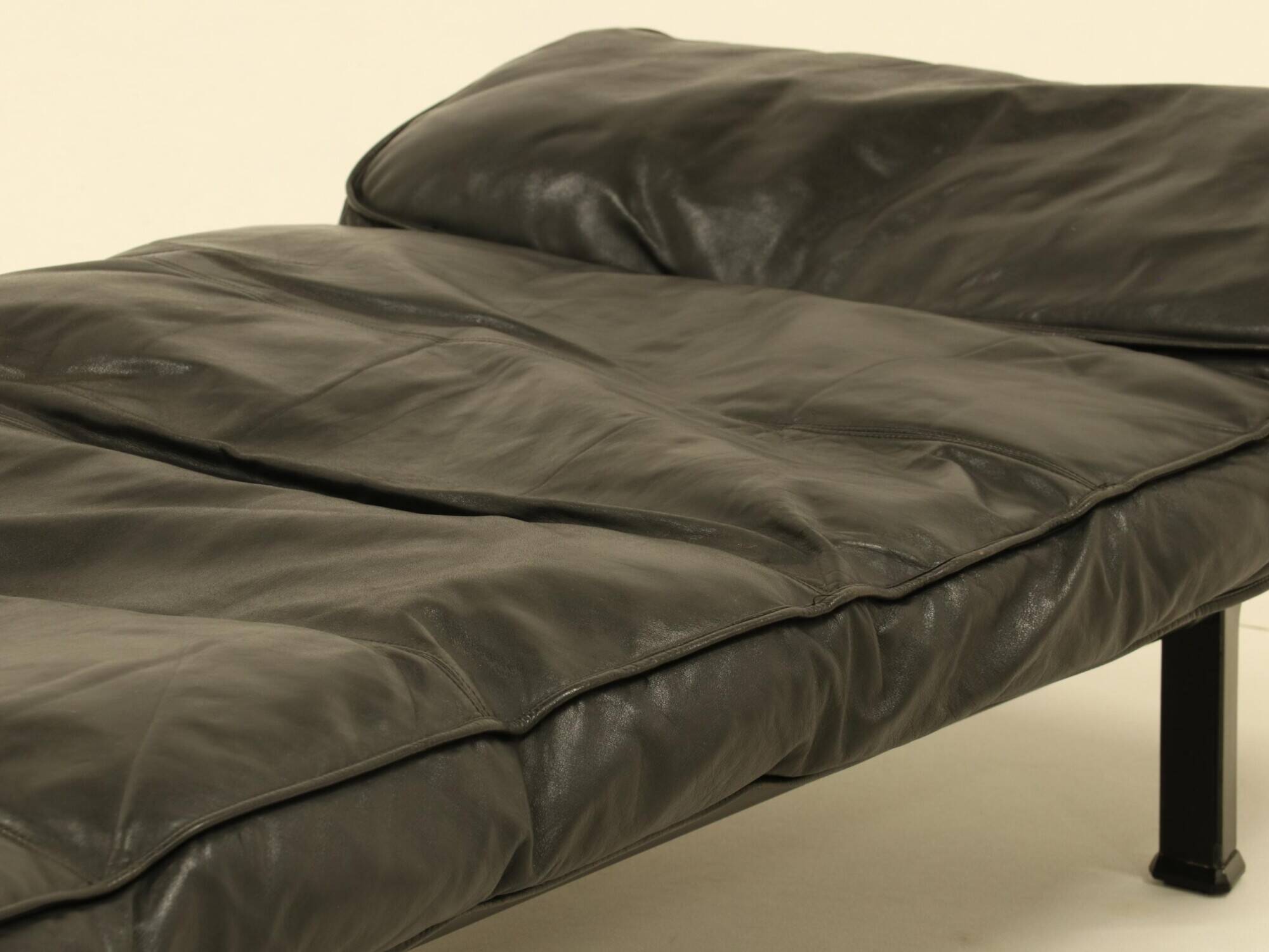 Daybed by Zanotta in black leather