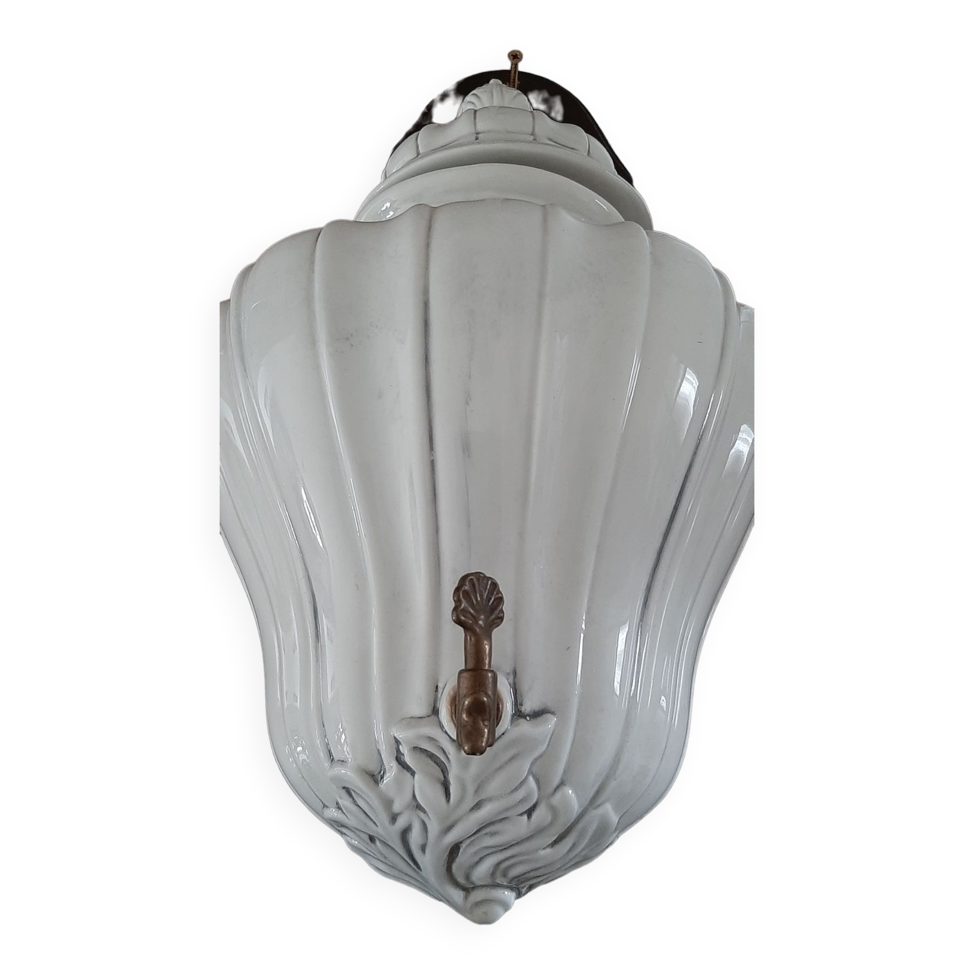 Earthenware fountain