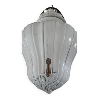 Earthenware fountain