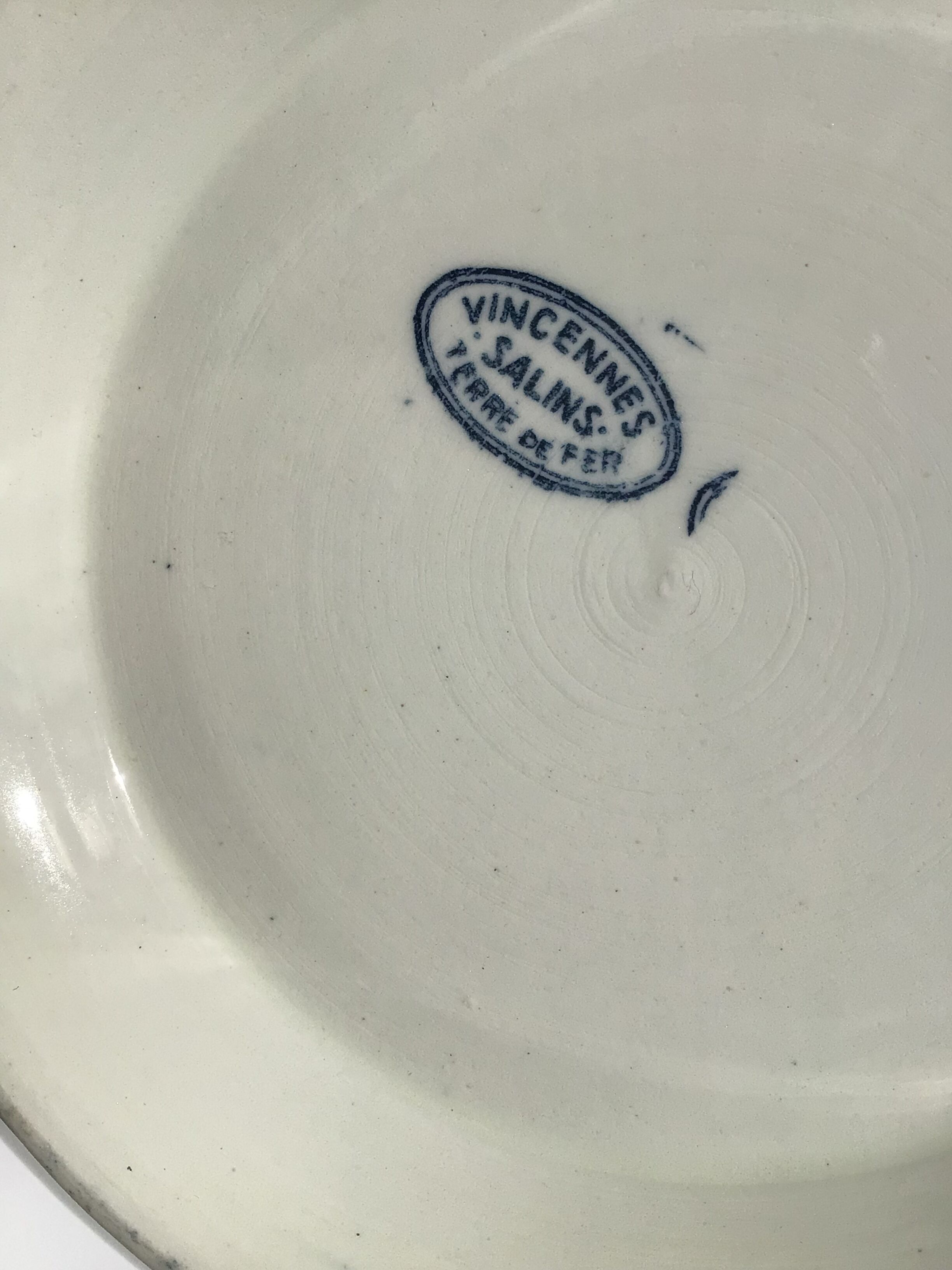 Salad bowl Terre de Fer Salins Vincennes diameter 27cm marine