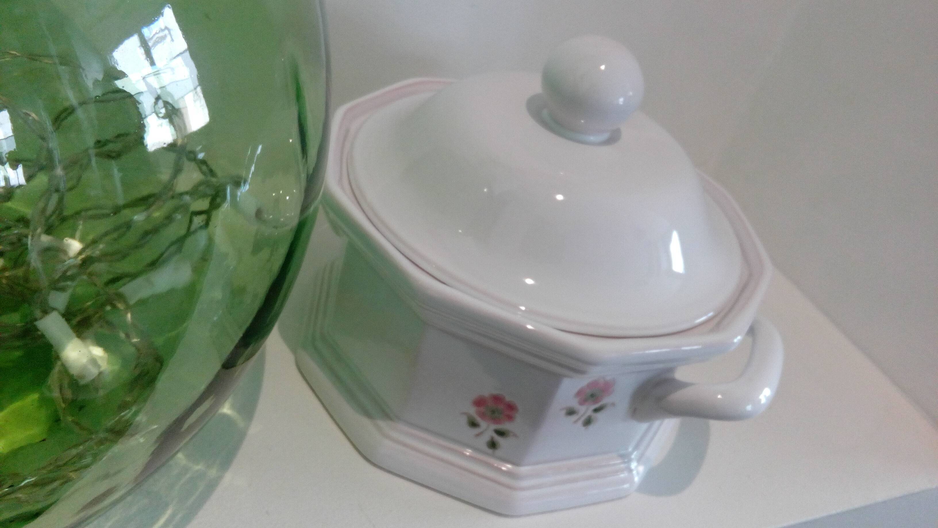 Niederviller white soup tureen