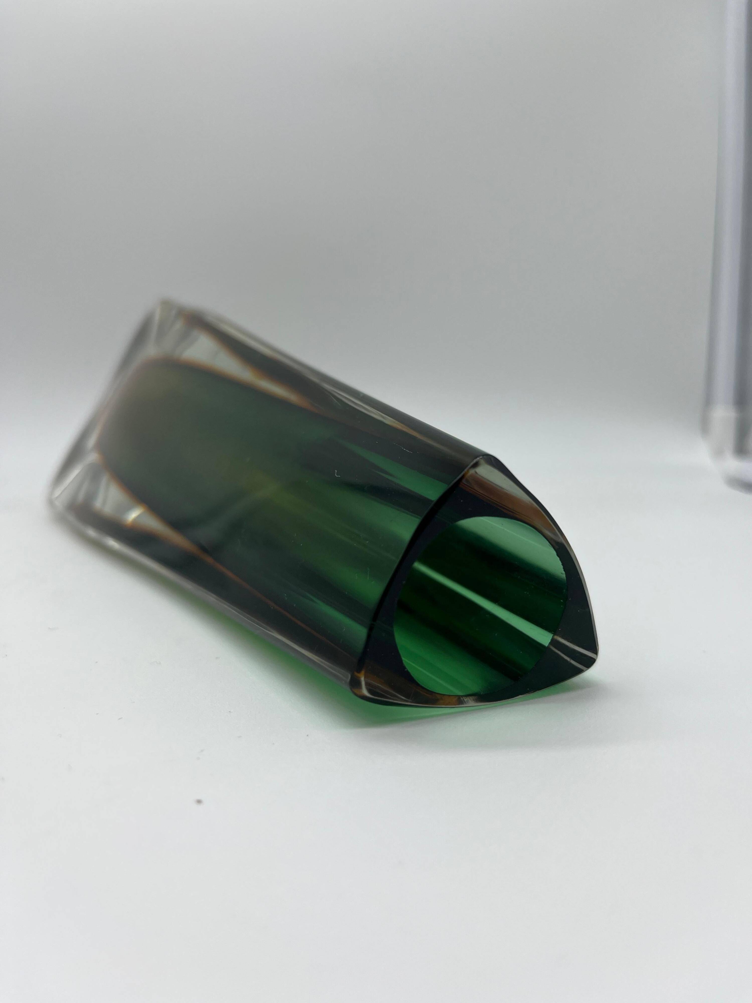 Sculptural Murano green sommerso Glass, triangular shape , 1970's Italian design