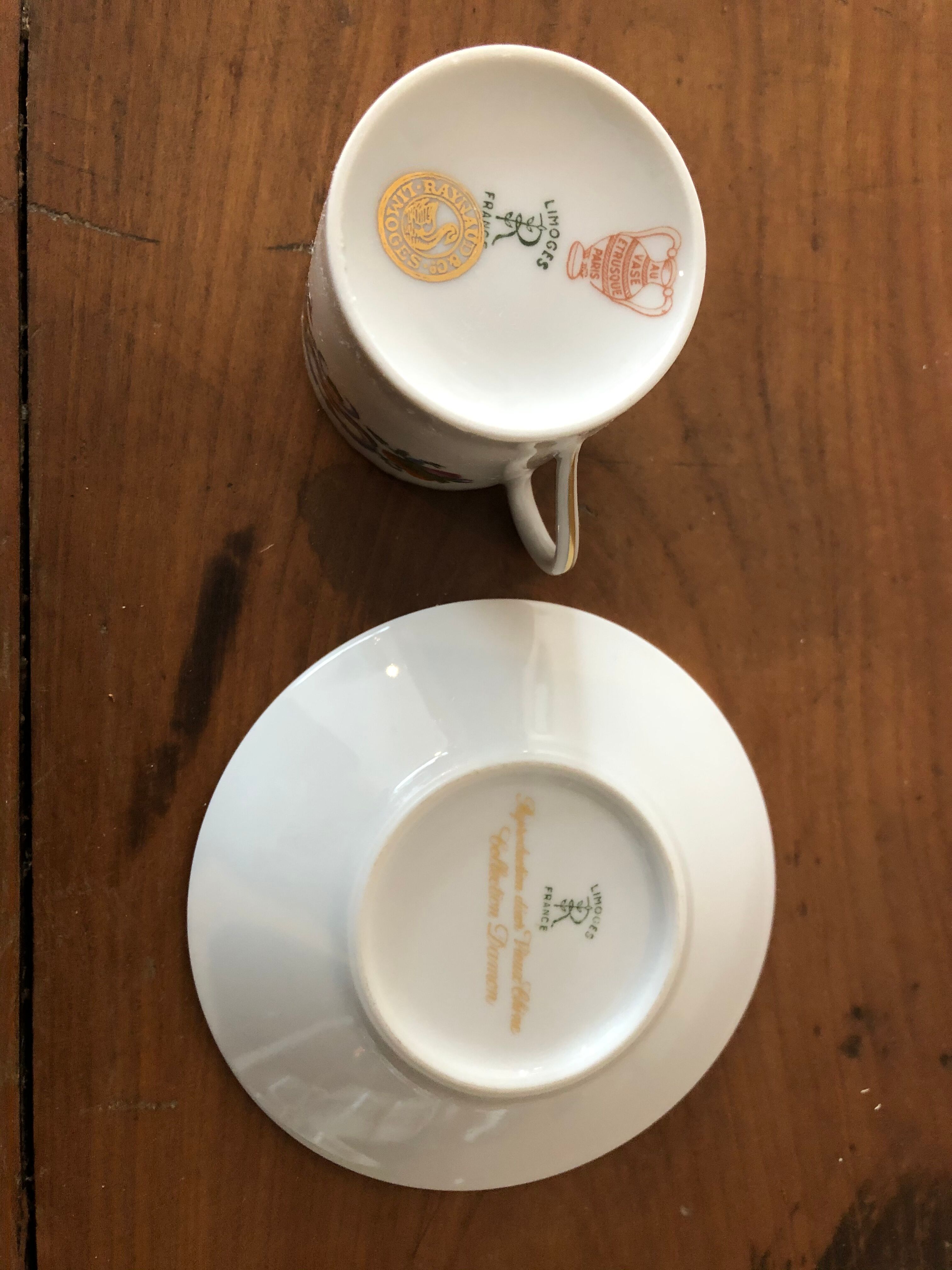 Service of 12 porcelain coffee cups, Raynaud, Limoges, 1950s.