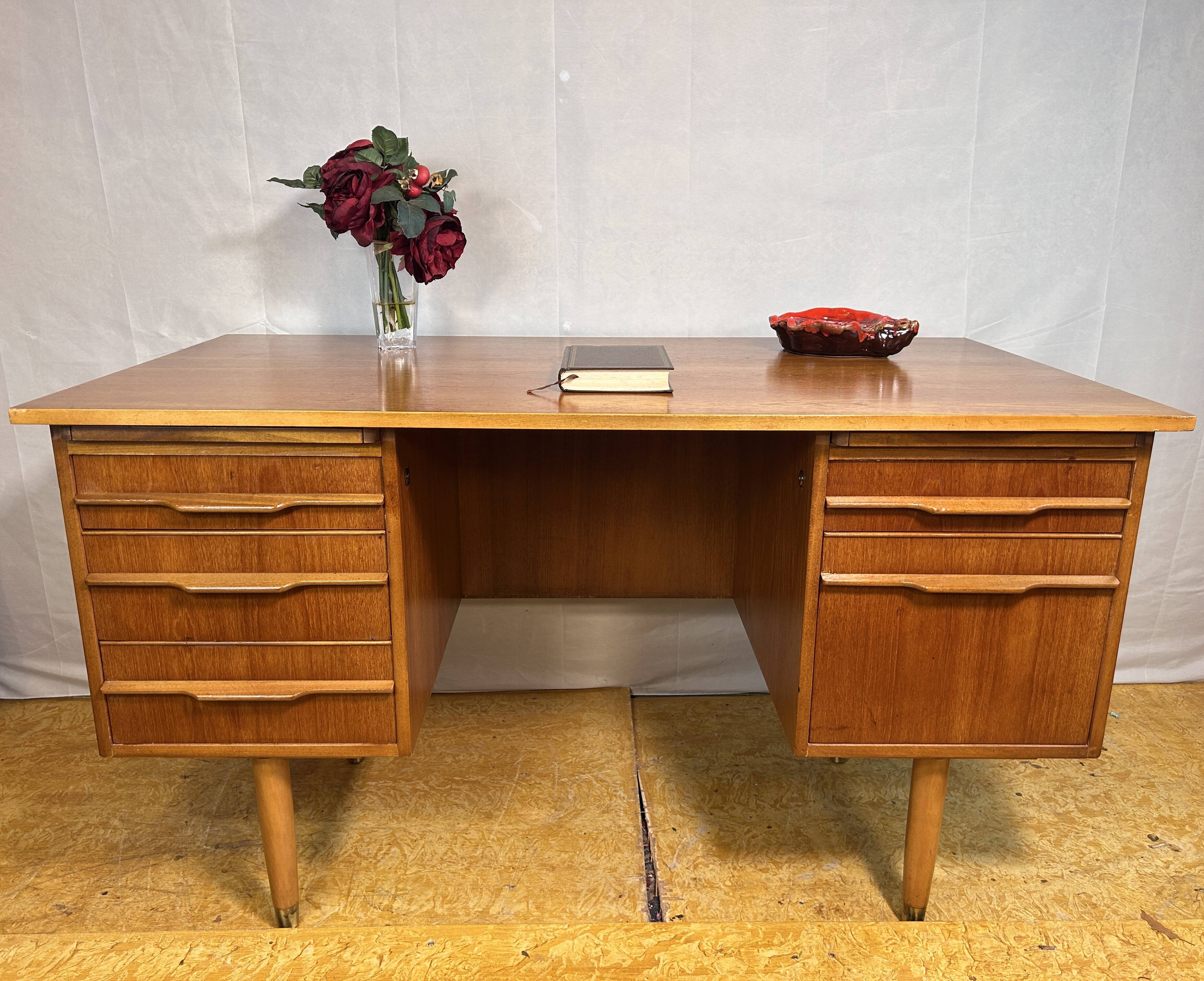 Mid-Century Retro Vintage Teak Desk – 1960s Danish Design