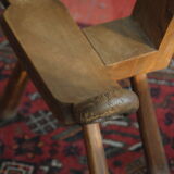 Rustic tripod Chair