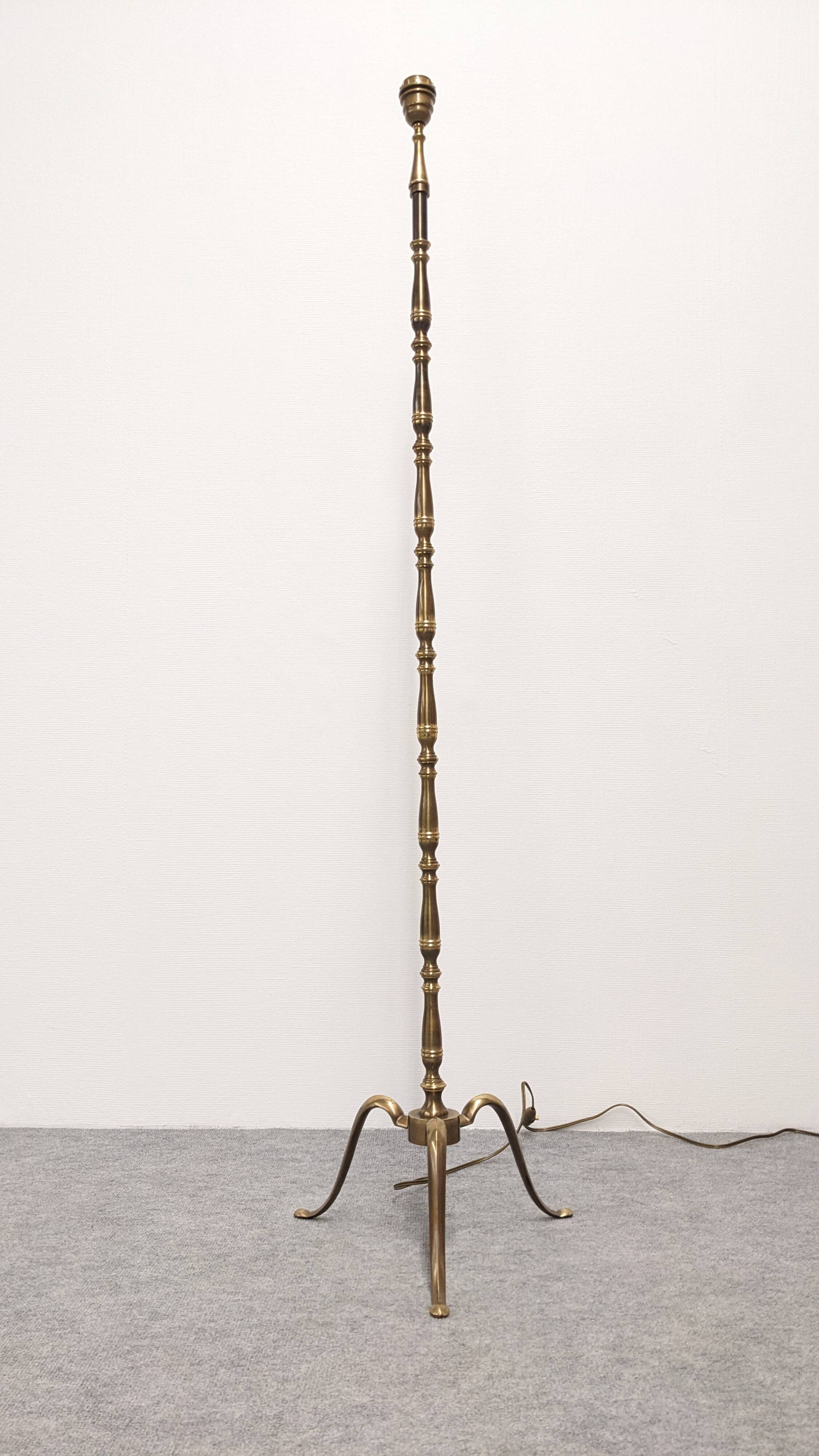 Tripod floor lamp in bronze, France circa 1960
