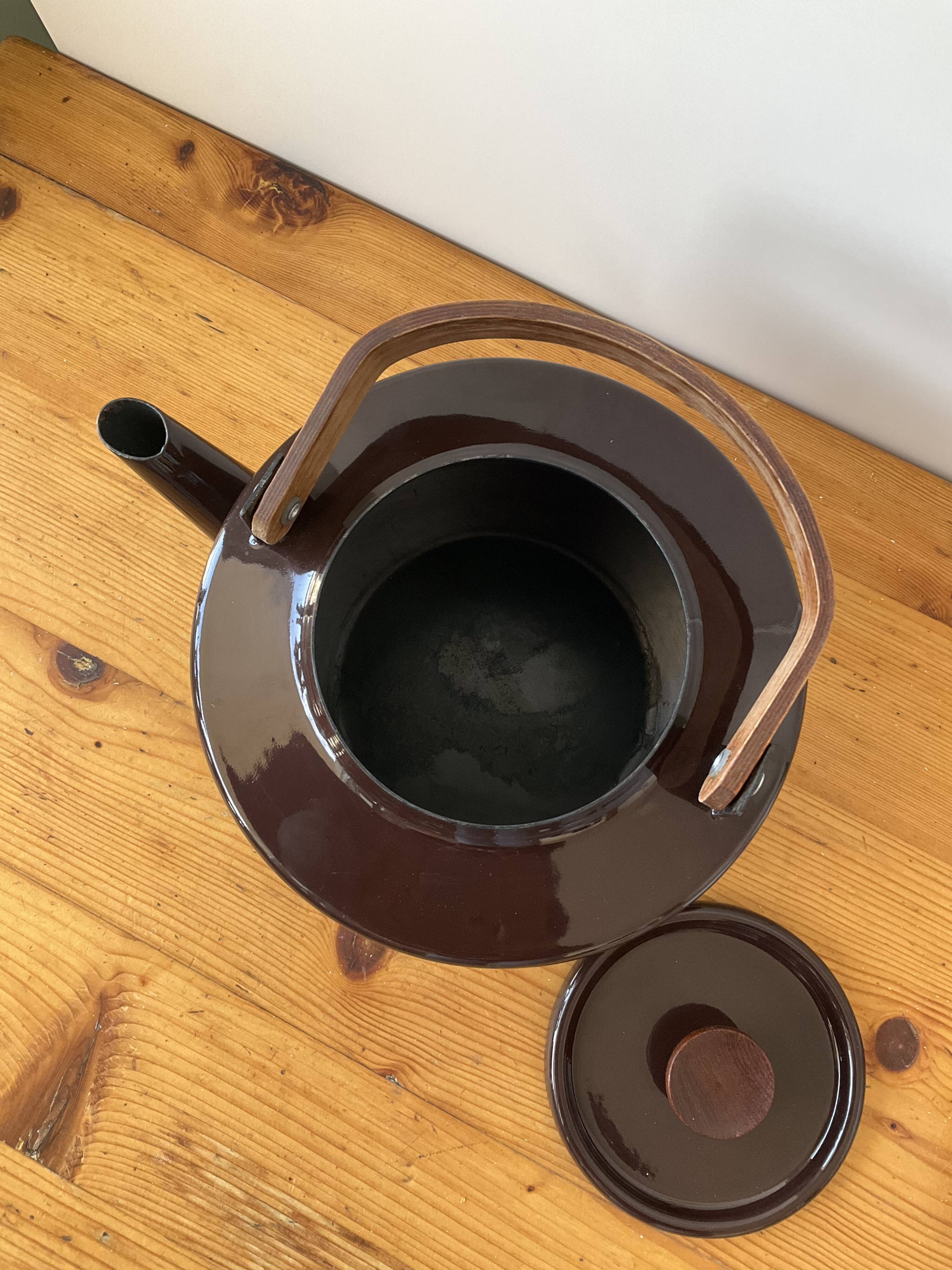 Vintage Copco enamelled kettle