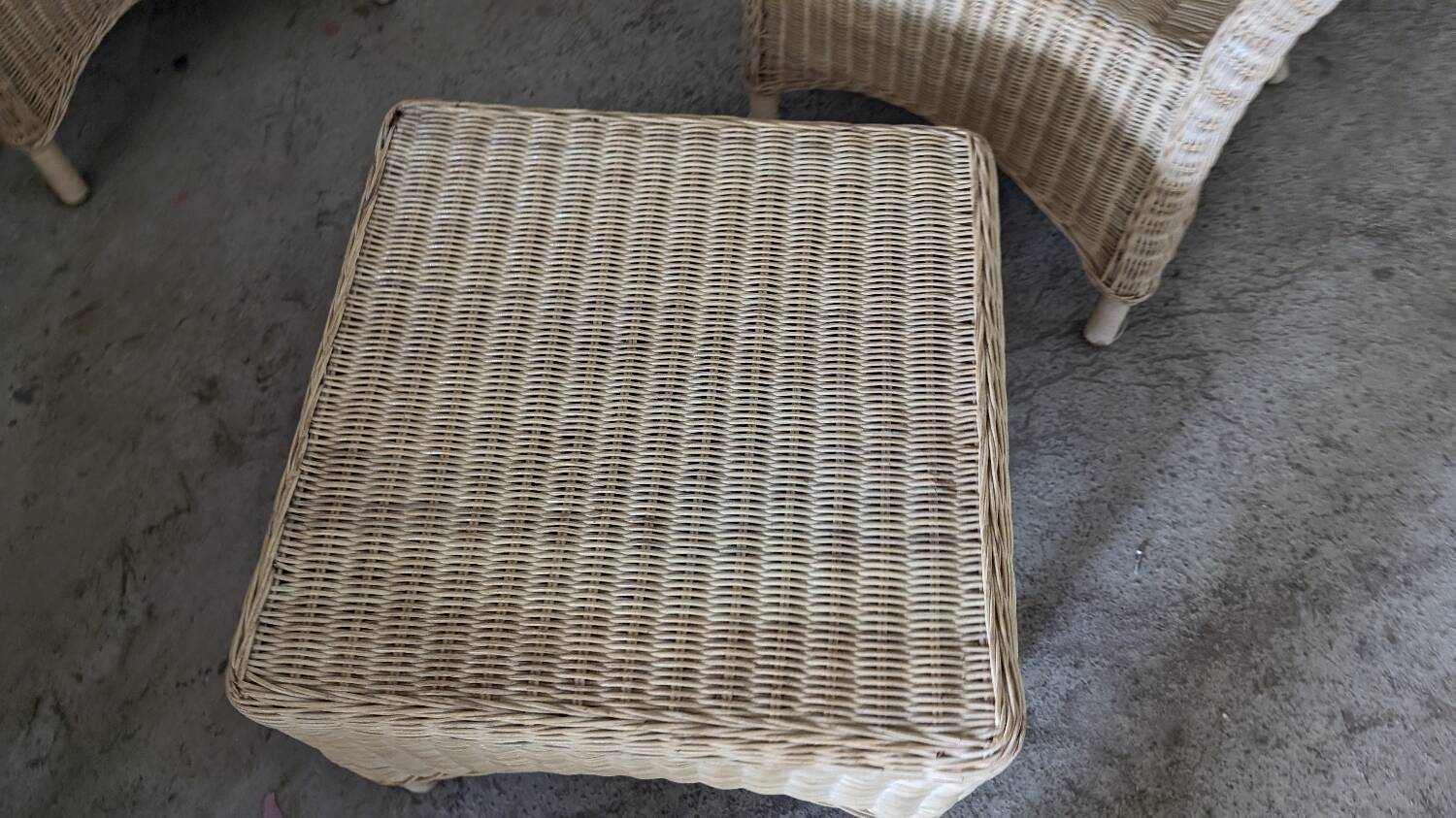 Vintage rattan lounge