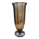 Art Deco vase in smoked glass with facets, octagonal base – 1930s