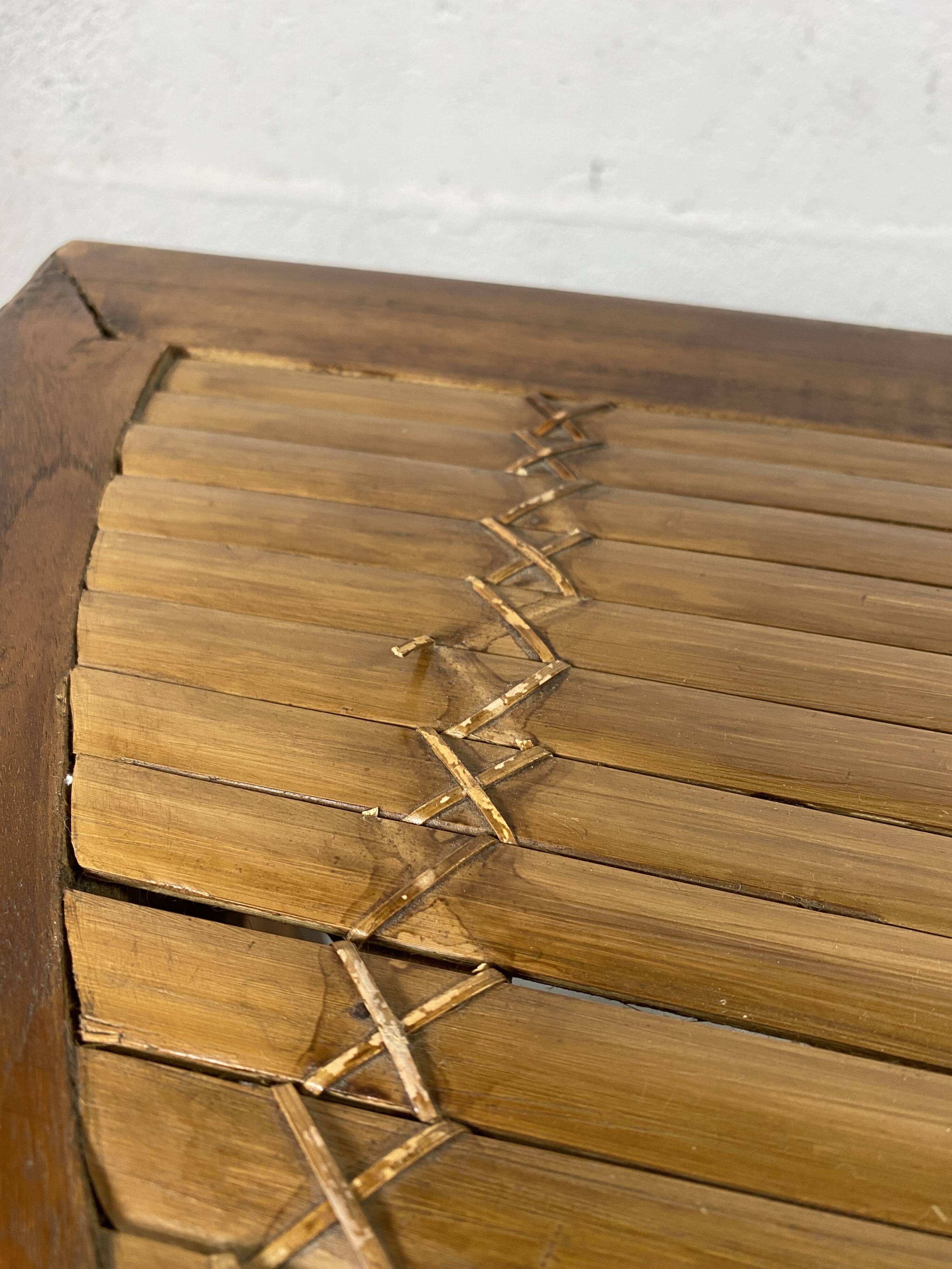 Side table in half-moon wood and bamboo