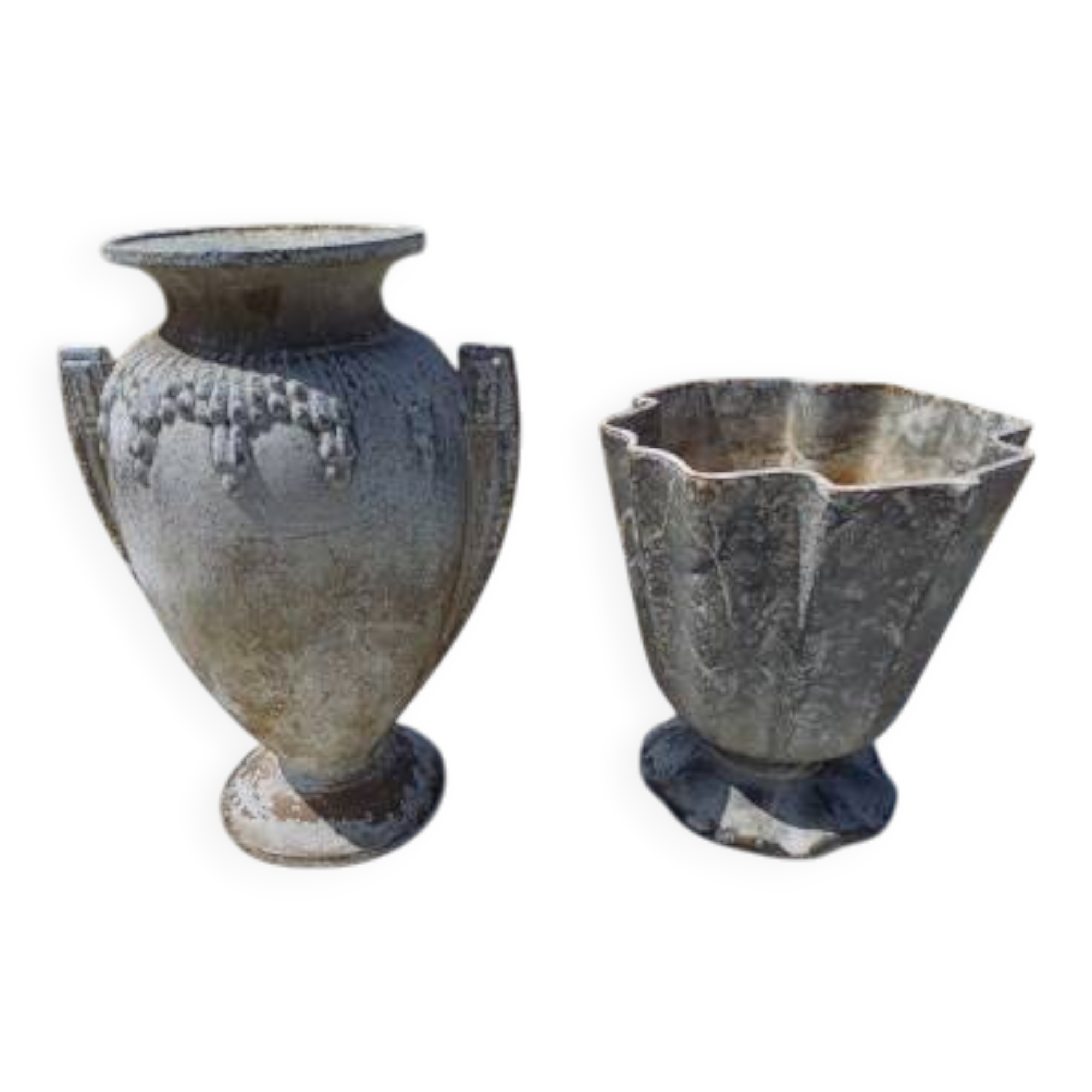 2 cast iron vases 1900: Charleville - Mézières