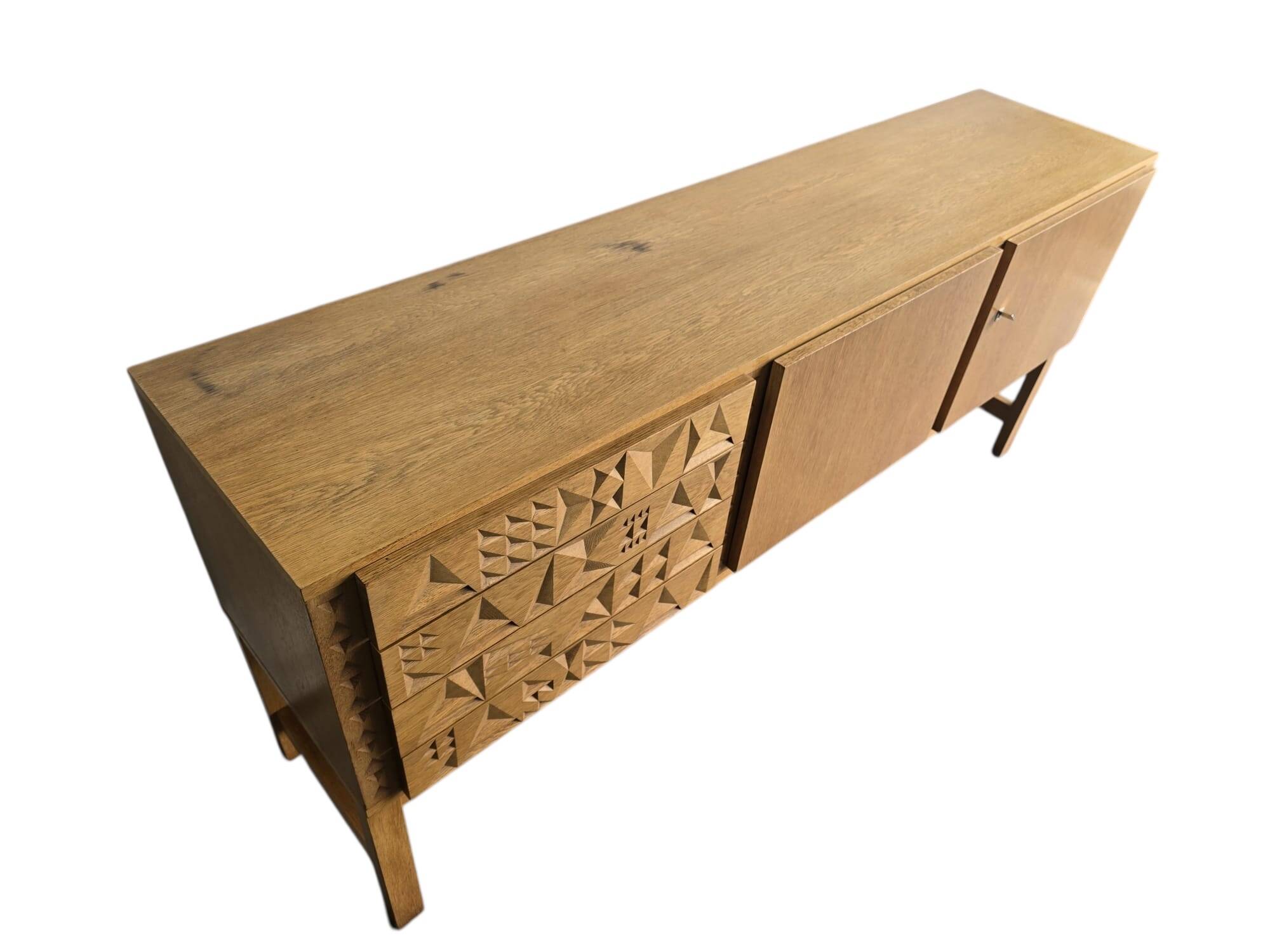 Vintage brutalist sideboard/buffet/chest of drawers
