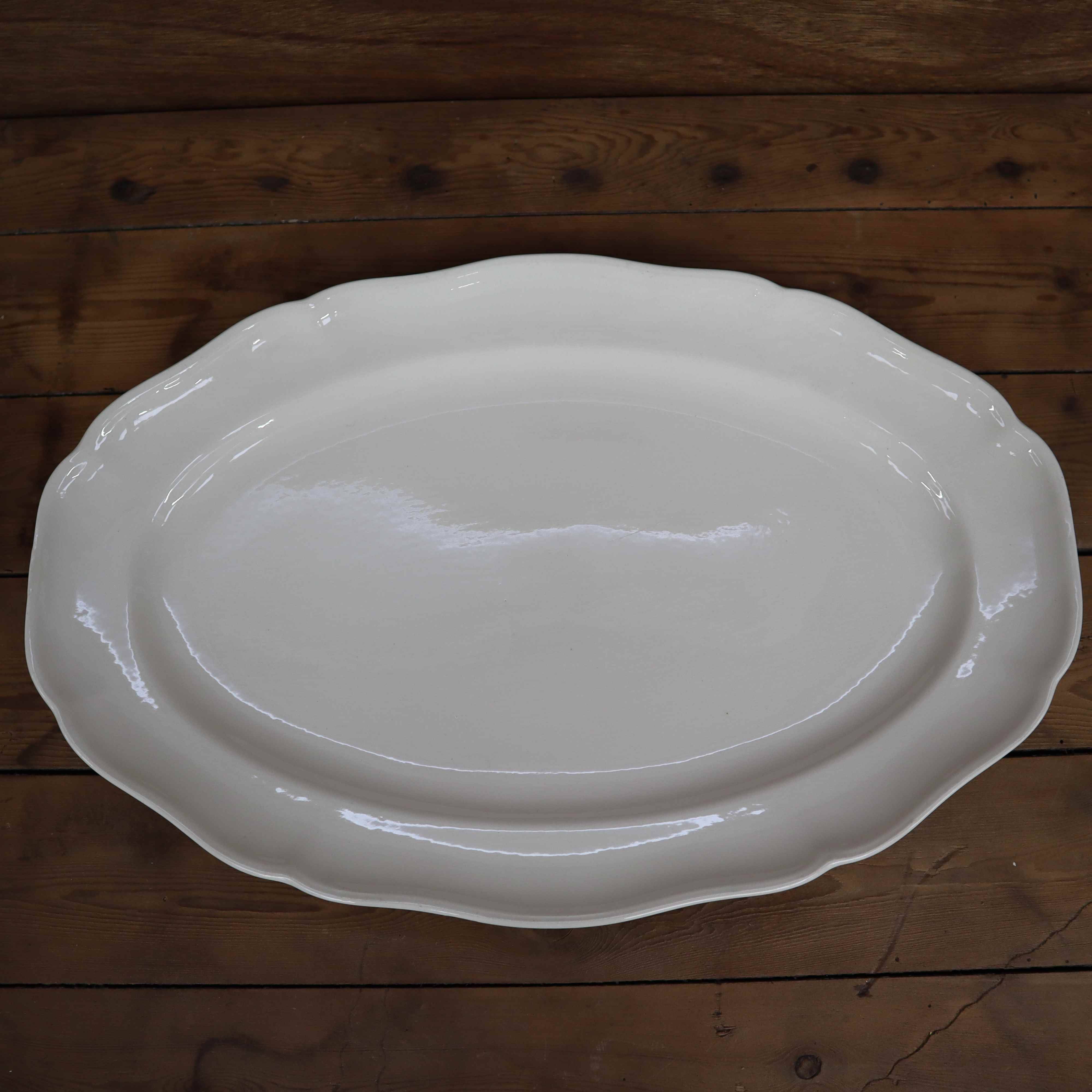 Large Villeroy and Boch Saar serving dish