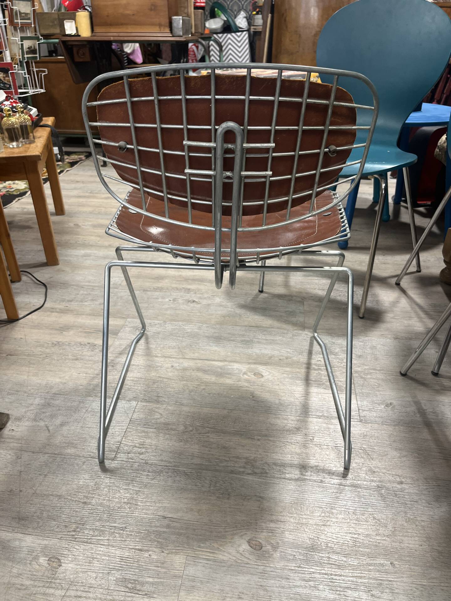 BEAUBOURG chair