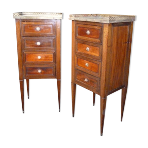 Paire de petites commodes époque