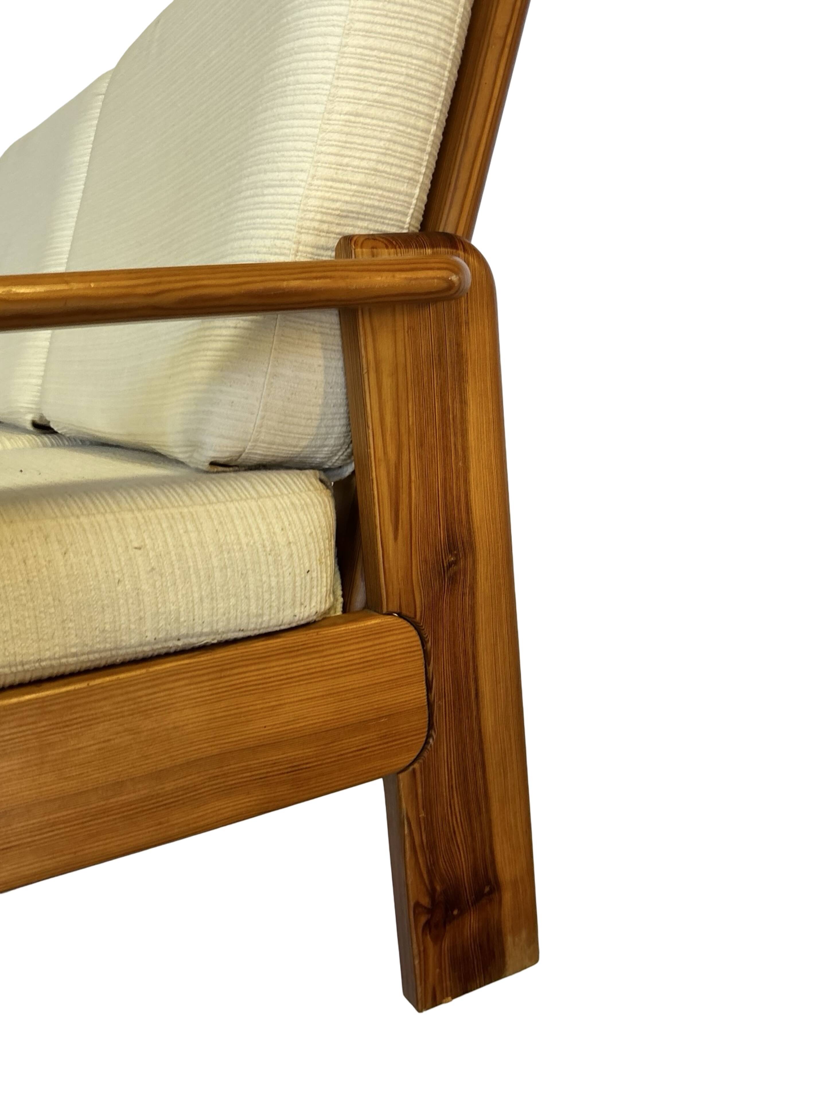 Canapé vintage deux places en pin des années 70 au design minimaliste