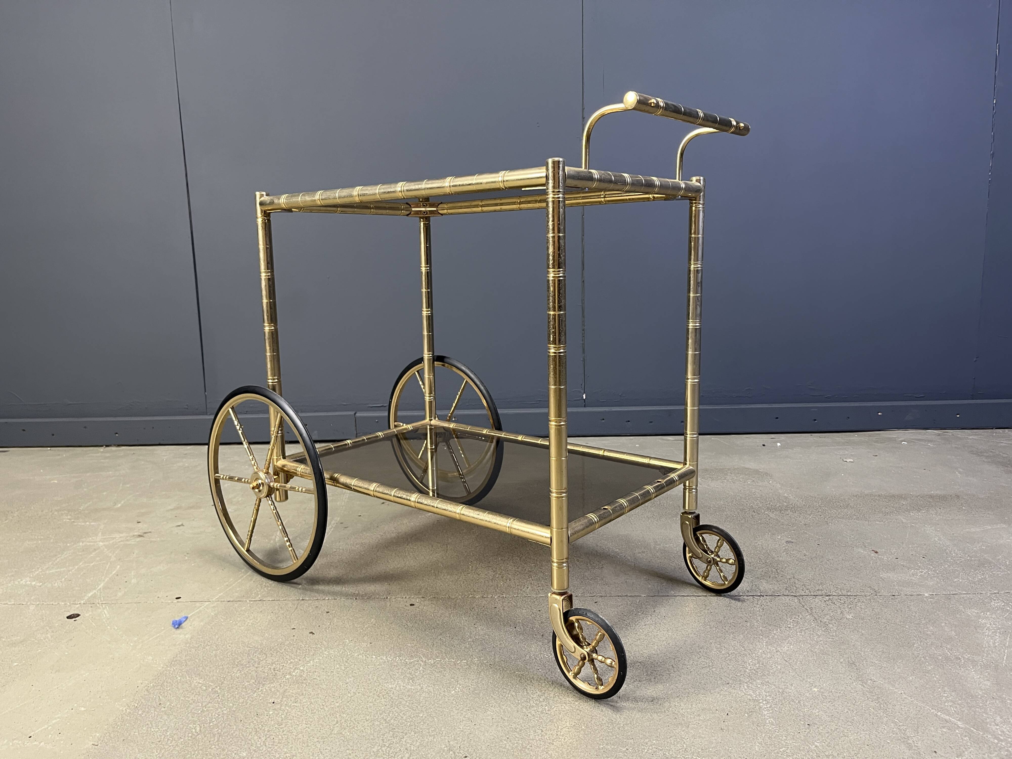 Chariot de bar en laiton imitation bambou, Orsenigo Italie, années 1970