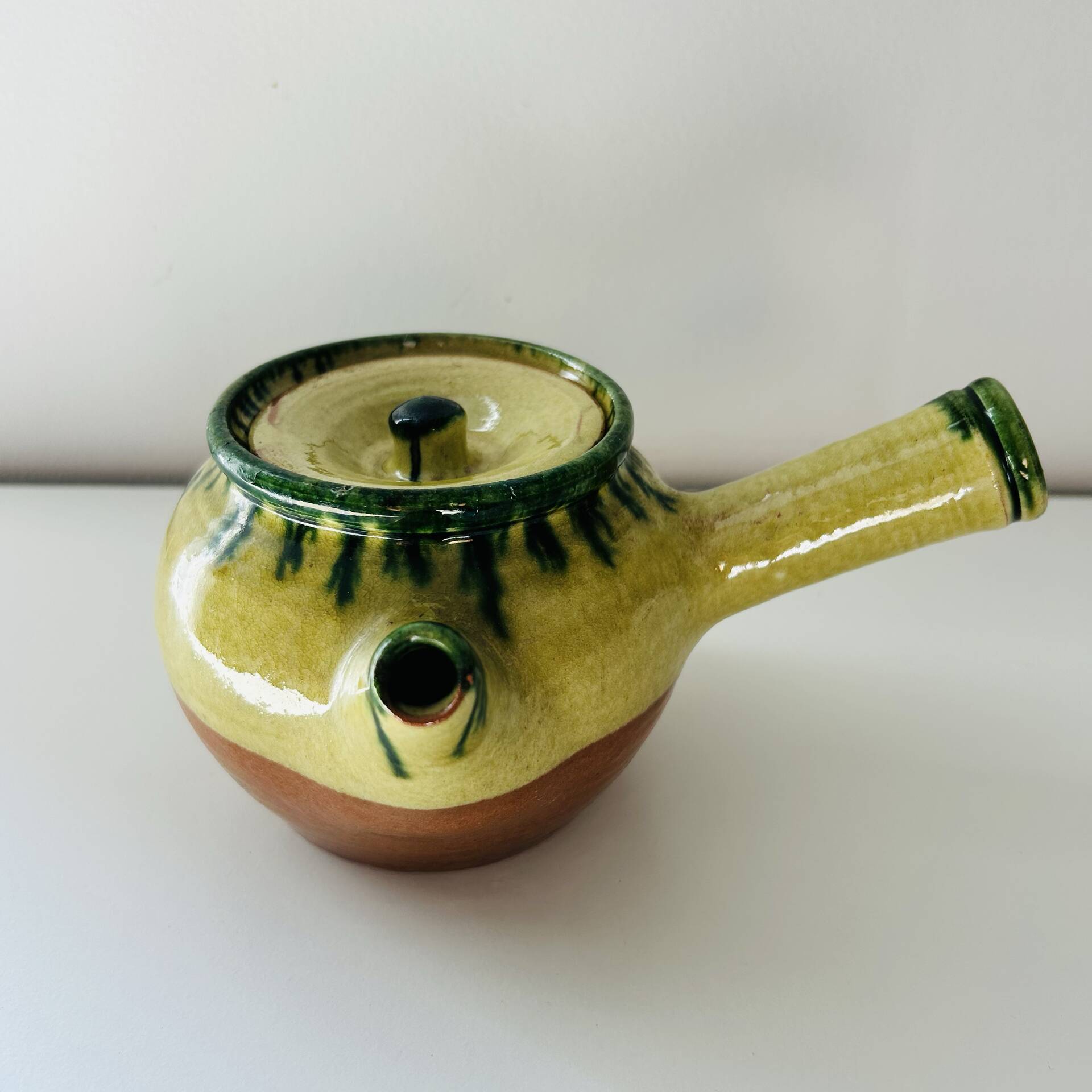 Provençal gargoulette