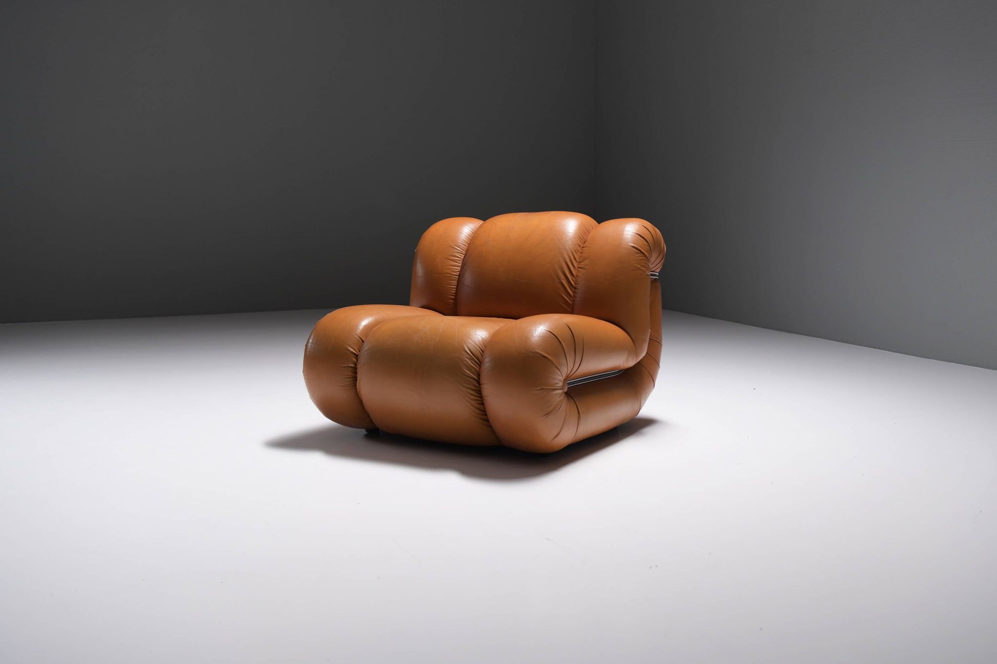 Velasquez Vintage Lounge Chair in Cognac Leather by Mimo Padova Italy