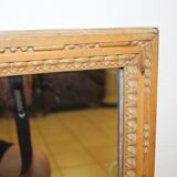 Miroir en bois sculpté - XVIIIeme