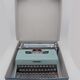 Machine à écrire Olivetti Lettera 32