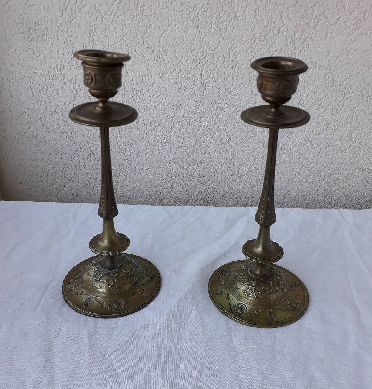 Pair of candlesticks